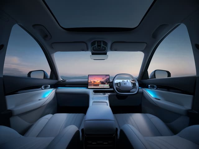 carousel-item-256-Colour Dynamic Ambient Lighting